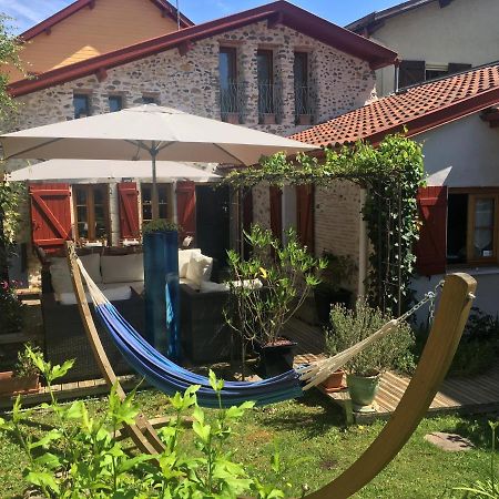 Entre Pays Basque Et Bearn Bed & Breakfast Lahontan Eksteriør bilde